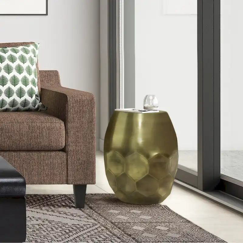 Table d'appoint industrielle en métal – 40 cm de large, 4 coloris disponibles, pour salon